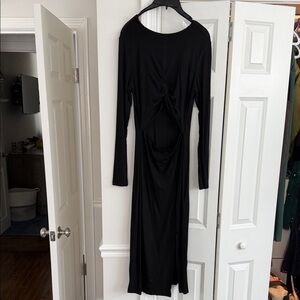 Elegant Black Long Sleeve Dress